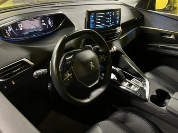 Image véhicule  Peugeot 3008 (8) Image véhicule  Peugeot 3008 (8)