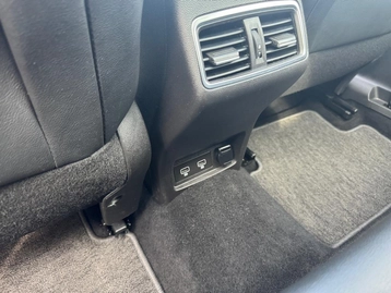 Image véhicule  Renault KADJAR (32)
