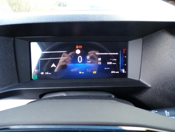 Image véhicule  Opel VIVARO (17)