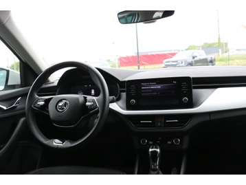 Image véhicule  Skoda KAMIQ (20)