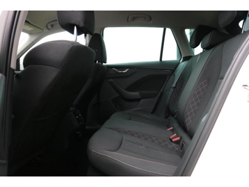 Image véhicule  Skoda KAMIQ (41)