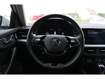 Image véhicule  Skoda KAMIQ (17)