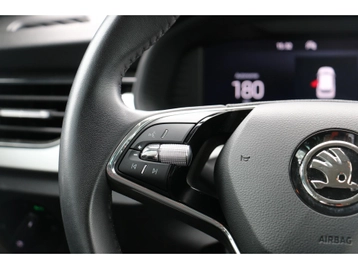 Image véhicule  Skoda KAMIQ (18)