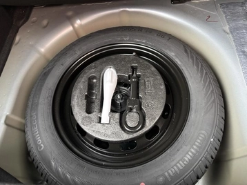 Image véhicule  Ford FIESTA (4)