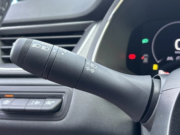 Image véhicule  Renault CAPTUR (28)