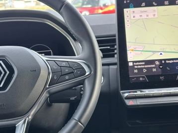 Image véhicule  Renault CAPTUR (24)