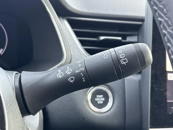 Image véhicule  Renault CAPTUR (29)