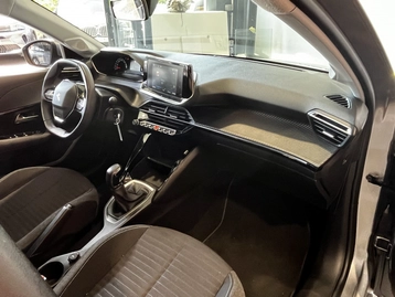 Image véhicule  Peugeot 208 (10)