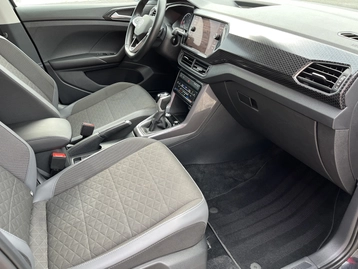 Image véhicule  Volkswagen T-CROSS (12)