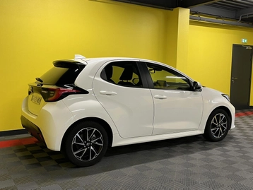 Image véhicule Toyota YARIS (5) Image véhicule Toyota YARIS (5)