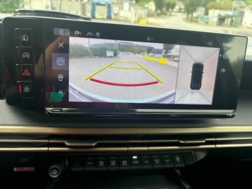 Image véhicule  Lancia YPSILON (14)