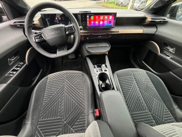 Image véhicule  Lancia YPSILON (12)