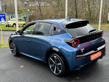 Image véhicule  Lancia YPSILON (7)