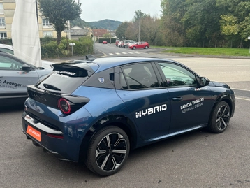 Image véhicule  Lancia YPSILON (7)