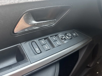 Image véhicule  Peugeot 5008 (3) (26)
