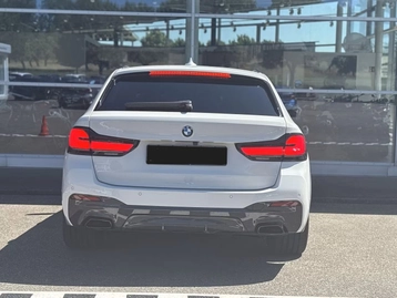 Image véhicule  BMW SÉRIE 5 TOURING (2)