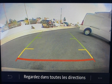 Image véhicule  Renault ARKANA (12)