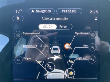 Image véhicule  Renault ARKANA (10)