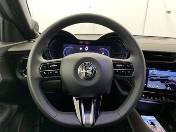 Image véhicule  Alfa Romeo JUNIOR (14)