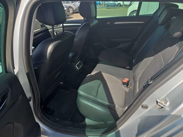 Image véhicule  Renault MEGANE IV ESTATE (3)
