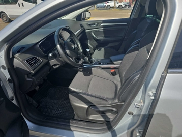 Image véhicule  Renault MEGANE IV ESTATE (2)