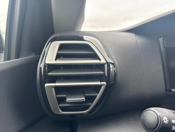 Image véhicule  Citroën C4 (16)