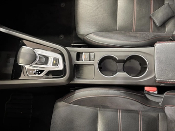 Image véhicule  Renault ARKANA (16)