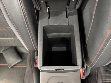 Image véhicule  Renault ARKANA (17)