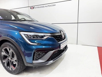 Image véhicule  Renault ARKANA (32)