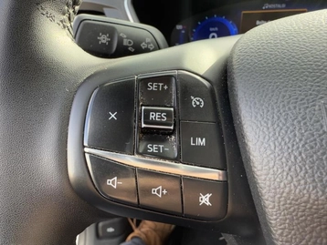 Image véhicule  Ford KUGA (12)