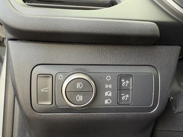 Image véhicule  Ford KUGA (11)