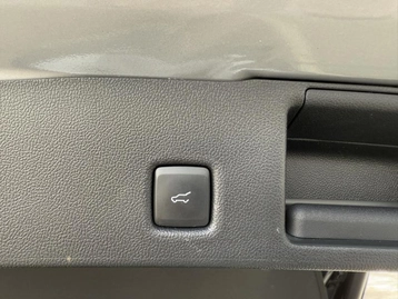Image véhicule  Ford KUGA (10)