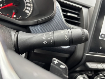 Image véhicule  Renault ARKANA (12)