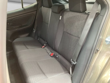 Image véhicule  Toyota YARIS CROSS (8)