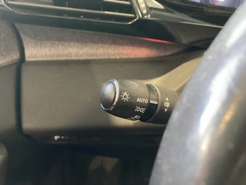 Image véhicule  Peugeot 308 SW (18)