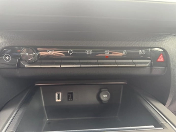 Image véhicule  Citroën C5 AIRCROSS (27)