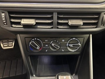 Image véhicule Volkswagen TAIGO (16) Image véhicule Volkswagen TAIGO (16)