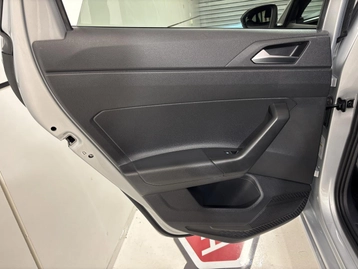 Image véhicule Volkswagen TAIGO (21) Image véhicule Volkswagen TAIGO (21)