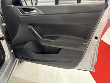 Image véhicule Volkswagen TAIGO (27) Image véhicule Volkswagen TAIGO (27)