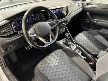 Image véhicule Volkswagen TAIGO (10) Image véhicule Volkswagen TAIGO (10)