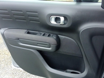 Image véhicule  Citroën C3 AIRCROSS (43)