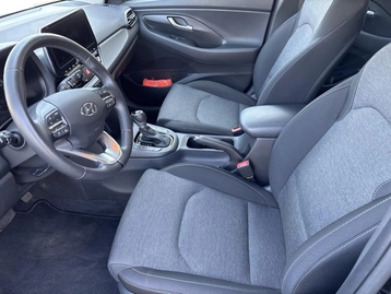 Image véhicule  Hyundai I30 (6)