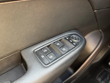 Image véhicule  Renault ARKANA (31)