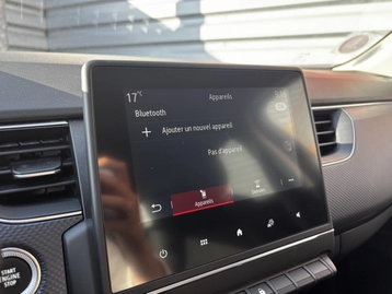 Image véhicule  Renault ARKANA (21)