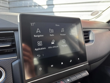 Image véhicule  Renault ARKANA (22)