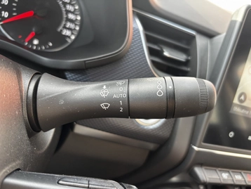 Image véhicule  Renault ARKANA (15)