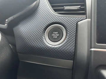 Image véhicule  Renault ARKANA (18)
