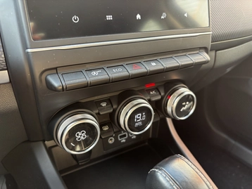 Image véhicule  Renault ARKANA (26)