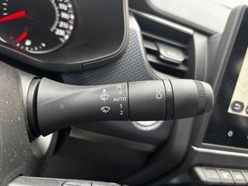 Image véhicule  Renault ARKANA (16)