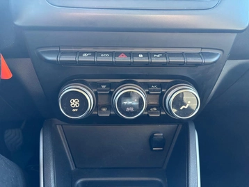 Image véhicule  Dacia DUSTER (27)